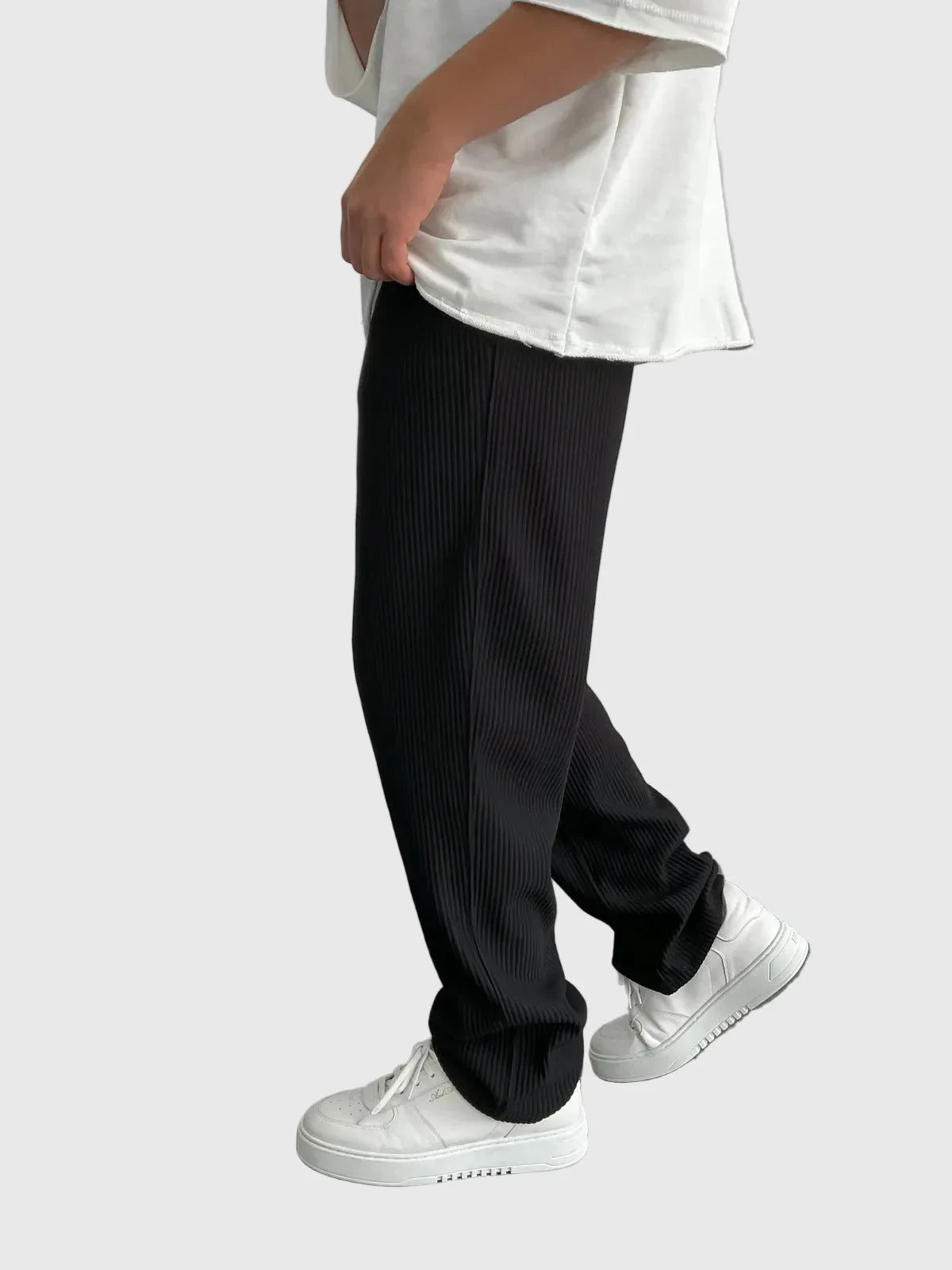 Javier | Relaxed Ribbed Trousers