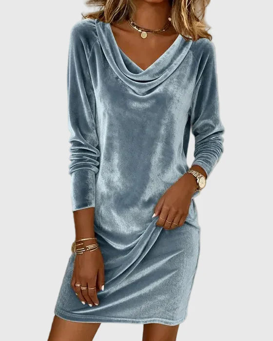 Frosina | Loose Fitting Velvet Dress